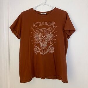 Brown T shirt